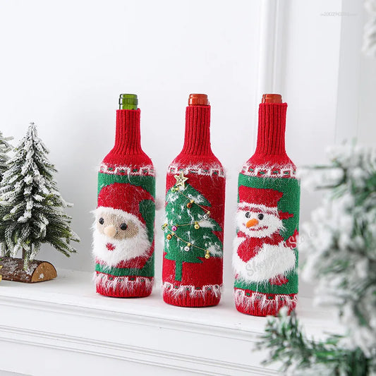 Festive Reindeer Wine Bottle Cover – Perfect Holiday Gift!