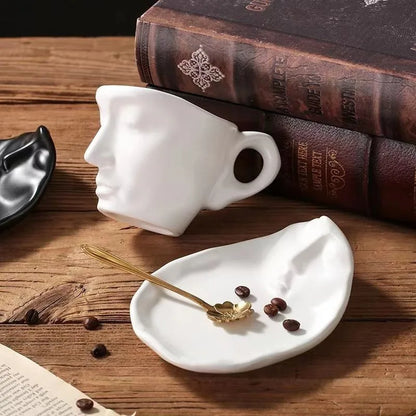 Art-Inspired Kiss Mug – Beautiful Ceramic Gift