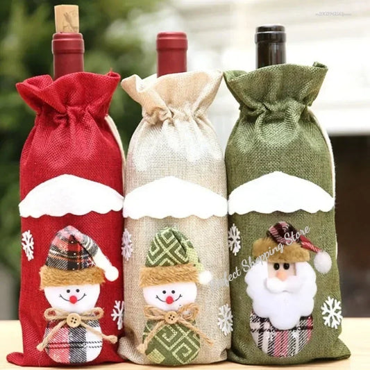 Festive Reindeer Wine Bottle Cover – Perfect Holiday Gift!